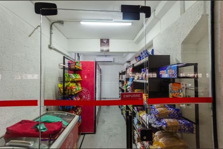 Apartamento para alugar com 44m², 2 quartos e 1 vaga Apartamento para alugar com 44m², 2 quartos e 1 vagaMercado