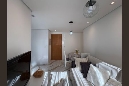 Sala de apartamento para alugar com 2 quartos, 44m² em Jardim Iris, São Paulo