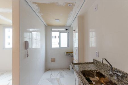 Apartamento para alugar com 44m², 2 quartos e 1 vaga Apartamento para alugar com 44m², 2 quartos e 1 vagaCozinha