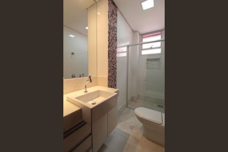 Apartamento à venda com 112m², 4 quartos e 2 vagasBanheiro Social