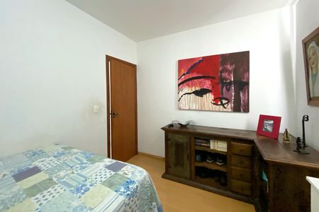 Quarto 2 de apartamento à venda com 3 quartos, 90m² em Buritis, Belo Horizonte