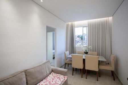 Apartamento à venda com 55m², 2 quartos e 1 vagaSala