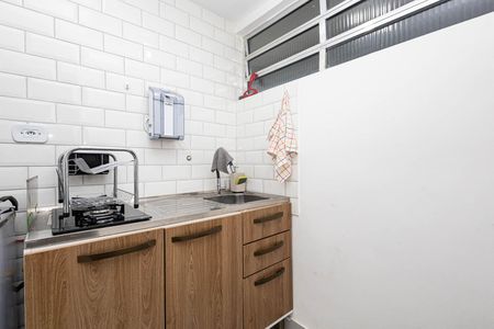 Studio à venda com 28m², 1 quarto e sem vaga Studio à venda com 28m², 1 quarto e sem vagaCozinha