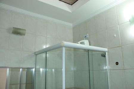 Casa de condomínio para alugar com 100m², 3 quartos e 2 vagasBanheiro