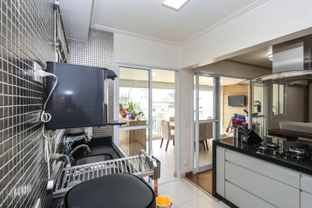 Apartamento à venda com 122m², 3 quartos e 2 vagasCozinha