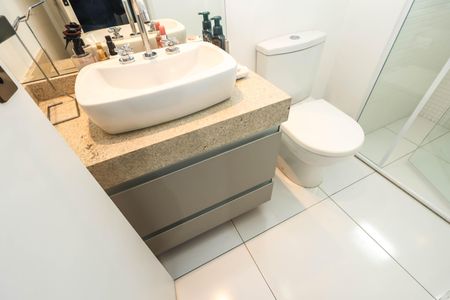 Apartamento à venda com 122m², 3 quartos e 2 vagasBanheiro da Suíte 2