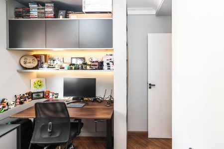 Apartamento à venda com 122m², 3 quartos e 2 vagasSuíte 2