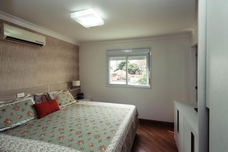 Apartamento à venda com 122m², 3 quartos e 2 vagasSuíte 1