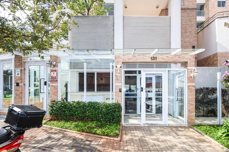 Apartamento à venda com 122m², 3 quartos e 2 vagasFachada