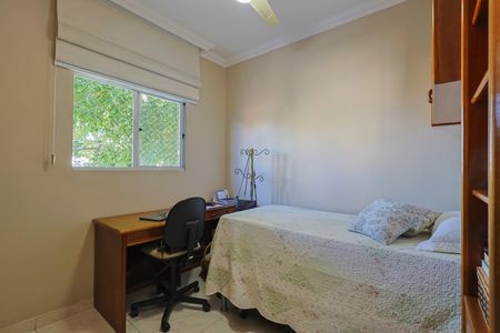 Apartamento à venda com 130m², 3 quartos e 2 vagasQuarto 2