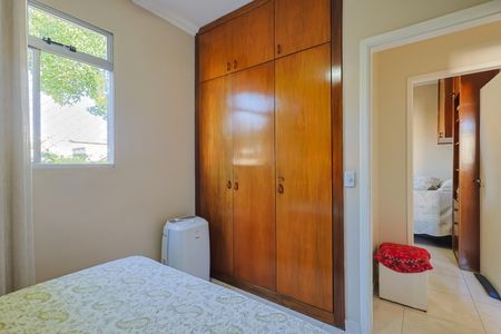 Apartamento à venda com 130m², 3 quartos e 2 vagasQuarto 3