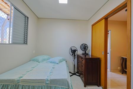 Apartamento à venda com 130m², 3 quartos e 2 vagasSuíte