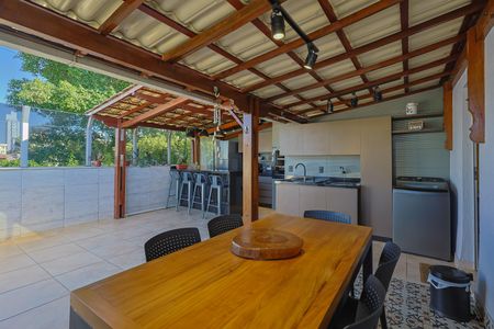 Apartamento à venda com 130m², 3 quartos e 2 vagasCobertura