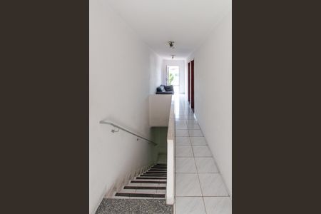 Casa à venda com 209m², 3 quartos e 2 vagas Casa à venda com 209m², 3 quartos e 2 vagasCorredor