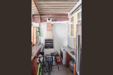 Casa à venda com 209m², 3 quartos e 2 vagas Casa à venda com 209m², 3 quartos e 2 vagasÁrea de Serviço e Quintal