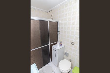 Casa à venda com 209m², 3 quartos e 2 vagas Casa à venda com 209m², 3 quartos e 2 vagasBanheiro