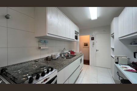 Apartamento à venda com 97m², 2 quartos e 1 vagaCozinha