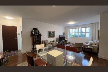 Apartamento à venda com 97m², 2 quartos e 1 vagaSala de Jantar