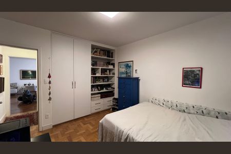 Apartamento à venda com 97m², 2 quartos e 1 vagaQuarto 2