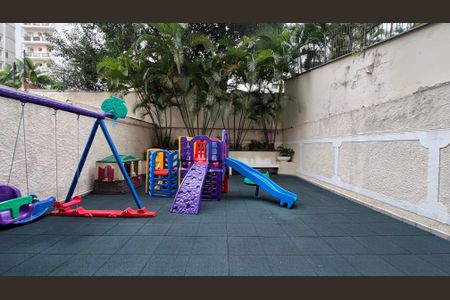 Apartamento à venda com 97m², 2 quartos e 1 vagaPlayground