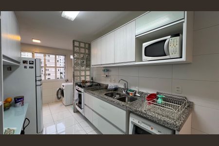 Apartamento à venda com 97m², 2 quartos e 1 vagaCozinha