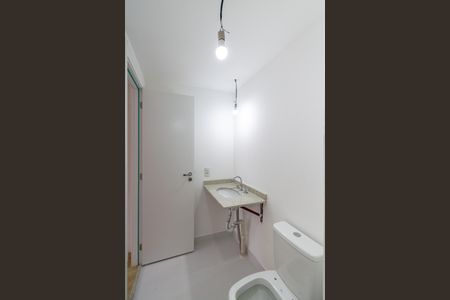 Apartamento para alugar com 28m², 1 quarto e sem vaga Apartamento para alugar com 28m², 1 quarto e sem vagaBanheiro da Suíte