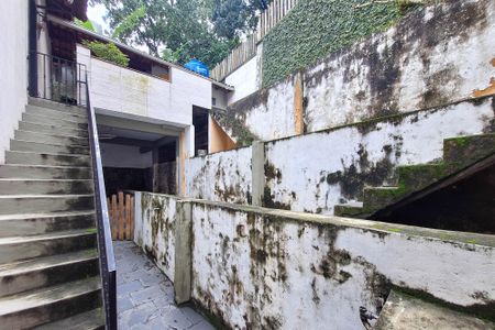 Casa de condomínio à venda com 400m², 7 quartos e 3 vagasQuintal