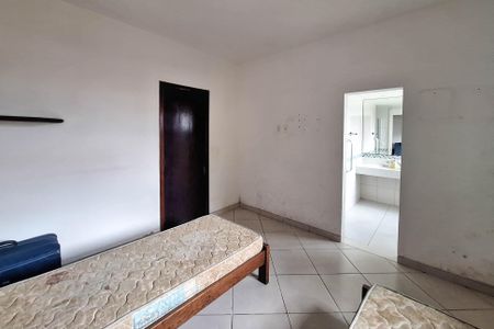 Casa de condomínio à venda com 400m², 7 quartos e 3 vagasSuíte 1