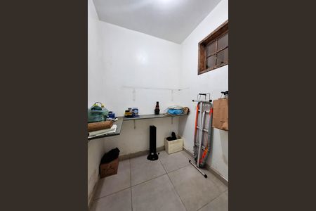 Casa de condomínio à venda com 400m², 7 quartos e 3 vagasQuarto de Serviço