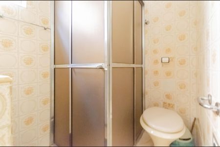 Casa à venda com 213m², 2 quartos e 2 vagasBanheiro da Suíte