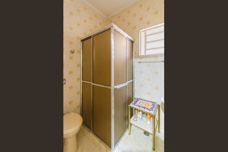 Casa à venda com 213m², 2 quartos e 2 vagasBanheiro Social