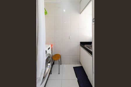Apartamento à venda com 49m², 2 quartos e 1 vaga Apartamento à venda com 49m², 2 quartos e 1 vagaÁrea de serviço