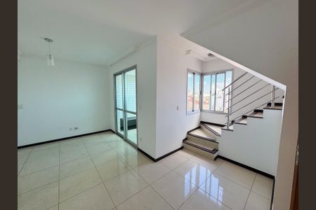 Apartamento à venda com 194m², 2 quartos e 4 vagas Apartamento à venda com 194m², 2 quartos e 4 vagasSala