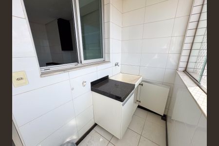 Apartamento à venda com 194m², 2 quartos e 4 vagas Apartamento à venda com 194m², 2 quartos e 4 vagasÁrea de Serviço