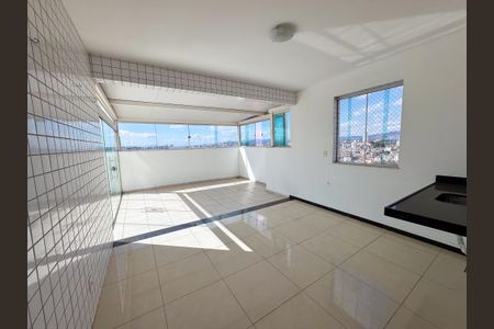 Apartamento à venda com 194m², 2 quartos e 4 vagas Apartamento à venda com 194m², 2 quartos e 4 vagasCobertura