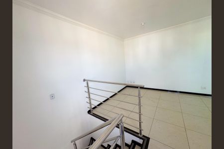Apartamento à venda com 194m², 2 quartos e 4 vagas Apartamento à venda com 194m², 2 quartos e 4 vagasCobertura
