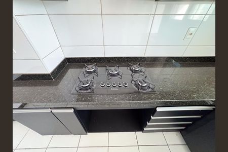 Apartamento à venda com 194m², 2 quartos e 4 vagas Apartamento à venda com 194m², 2 quartos e 4 vagasCozinha