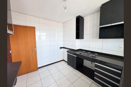 Apartamento à venda com 194m², 2 quartos e 4 vagas Apartamento à venda com 194m², 2 quartos e 4 vagasCozinha