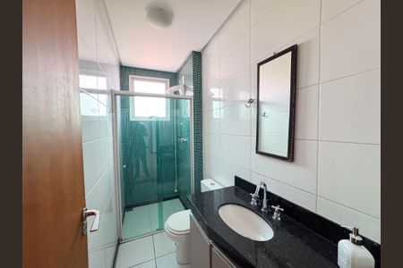 Apartamento à venda com 194m², 2 quartos e 4 vagas Apartamento à venda com 194m², 2 quartos e 4 vagasBanheiro do Quarto