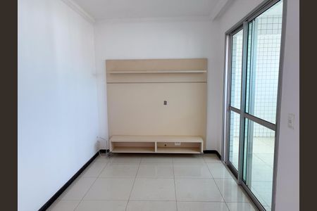 Apartamento à venda com 194m², 2 quartos e 4 vagas Apartamento à venda com 194m², 2 quartos e 4 vagasCobertura