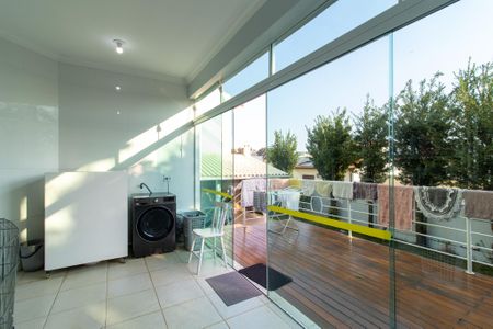 Casa à venda com 343m², 5 quartos e 4 vagasÁrea de Serviço