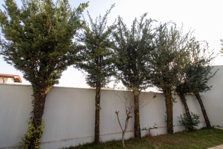 Casa à venda com 343m², 5 quartos e 4 vagasÁrea Externa