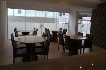 Apartamento à venda com 54m², 2 quartos e 2 vagasÁrea comum - Salão de festas