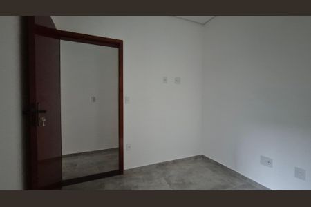 Casa à venda com 74m², 3 quartos e 2 vagasQuarto