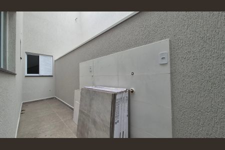 Casa à venda com 74m², 3 quartos e 2 vagasArea de serviço