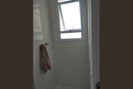 Apartamento à venda com 41m², 2 quartos e 1 vaga Apartamento à venda com 41m², 2 quartos e 1 vagaBanheiro