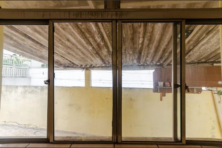 Casa para alugar com 80m², 1 quarto e 1 vagaÁrea de Serviço - janela
