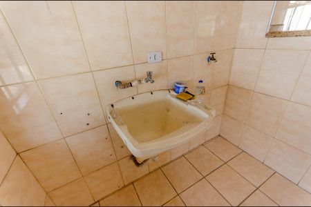 Casa para alugar com 80m², 1 quarto e 1 vagaÁrea de Serviço