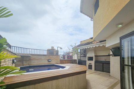 Apartamento para alugar com 240m², 3 quartos e 2 vagasÁrea de Lazer privativa