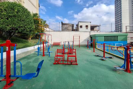 Apartamento para alugar com 73m², 2 quartos e 1 vagaÁrea comum